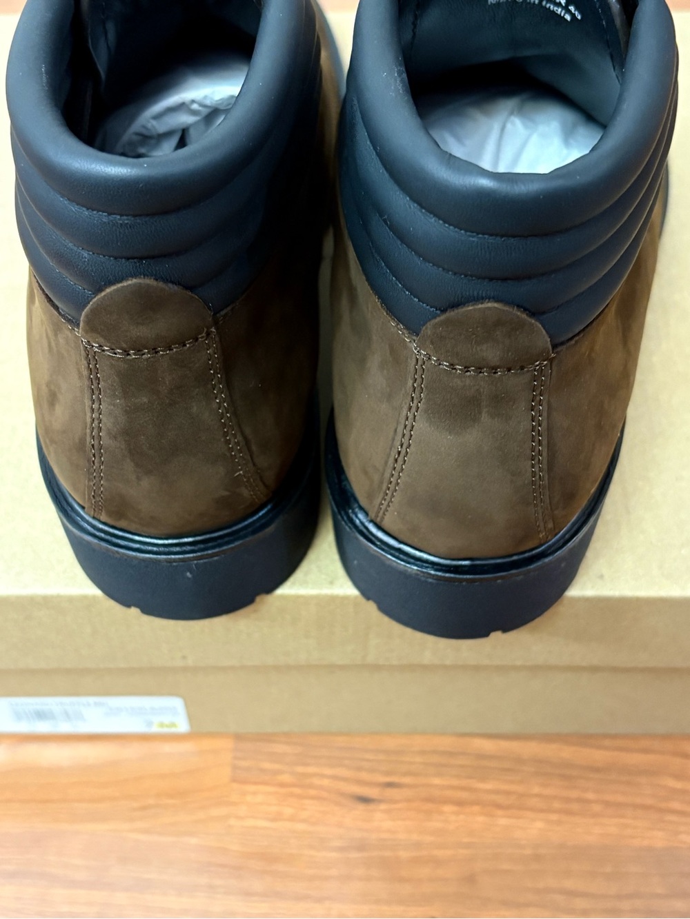 Vince Men's "Leonard" Lug-Sole Boot Brown Leather Quilted Ankle Size 7M V Vickie - Picture 4 of 8